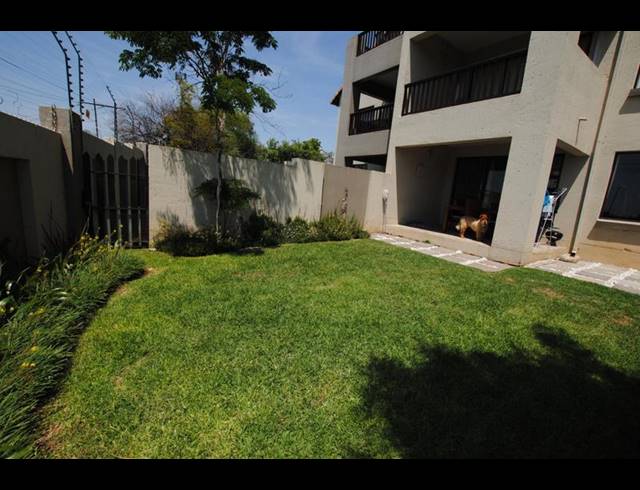 1 BEDROOM APARTMENT FOR SALE IN PAULSHOF